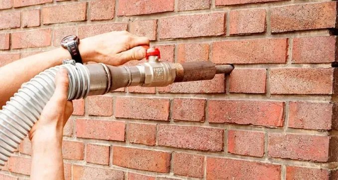 aislamiento térmico mediante insuflado en Torrelavega, Cantabria