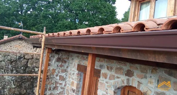 Instalación de Canalones en Torrelavega, Cantabria