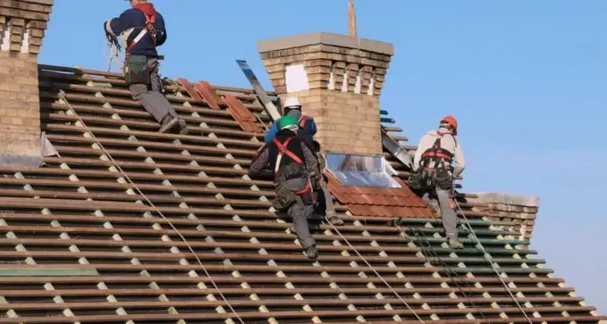 reforma integral de tejados de casas antiguas en Torrelavega, Cantabria
